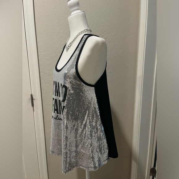 Sequin tank style top. I’m so fancy size extra large. - Picture 4 of 7